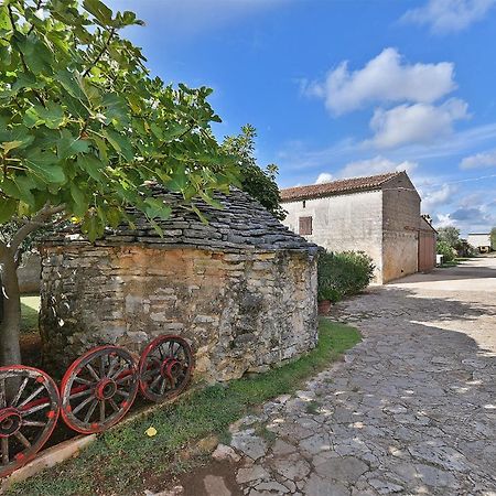 House Monteci 1378 Vila Galižana Exterior foto
