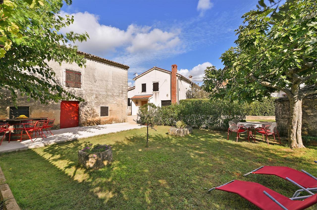 House Monteci 1378 Vila Galižana Exterior foto